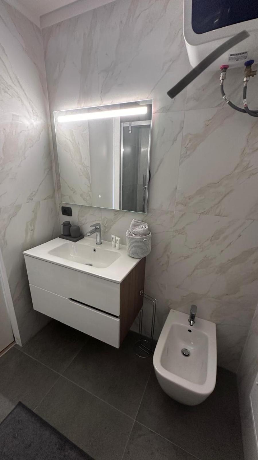 Aparthotel Monolocale Ovidio Mediolan Zewnętrze zdjęcie